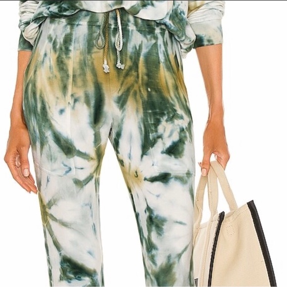 Young Fabulous & Broke Reid Jogger Green White Print Sweatpants size small - Picture 2 of 7